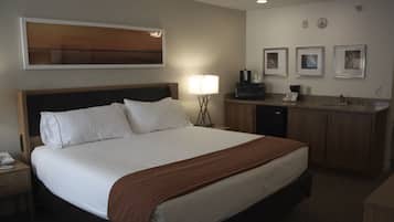 Desk, iron/ironing board, free cots/infant beds, rollaway beds