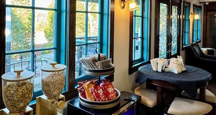 Arrowhead Lake Inn