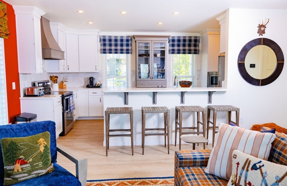 The Inn at Stonecliffe by null