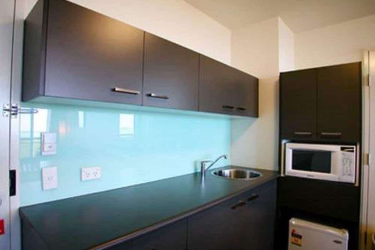 fridge, microwave, coffee/tea maker, electric kettle