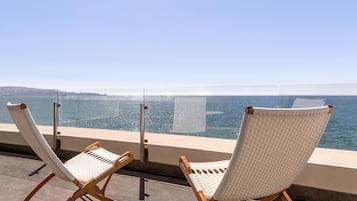 Minibar, coffres-forts dans les chambres, décoration personnalisée