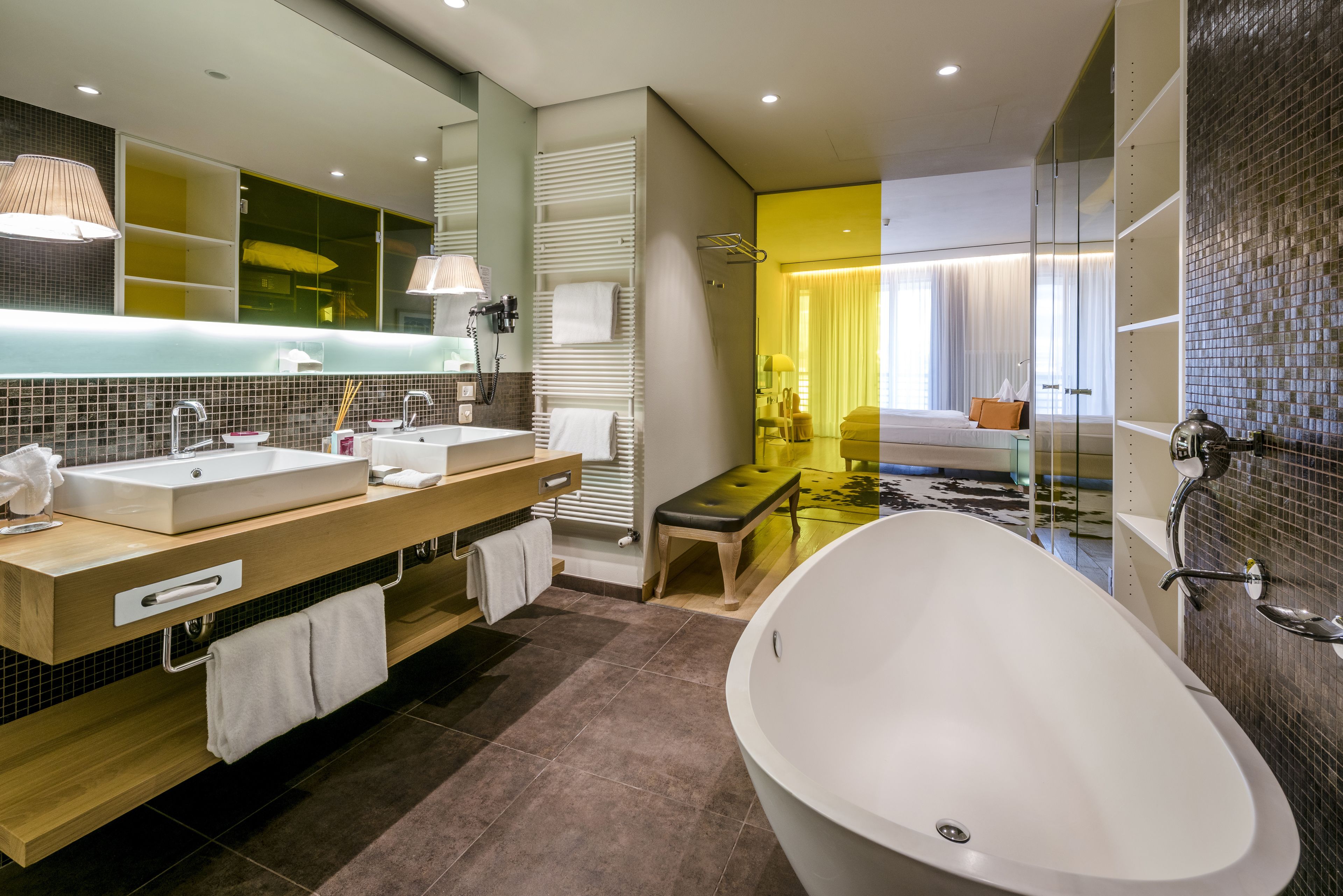 1 bedroom, premium bedding, minibar, in-room safe