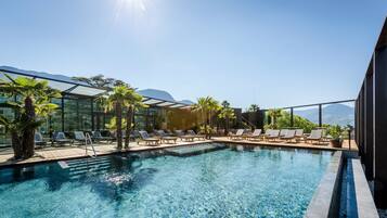 2 indoor pools, 2 outdoor pools, open 7:00 AM to 8:00 PM, sun loungers