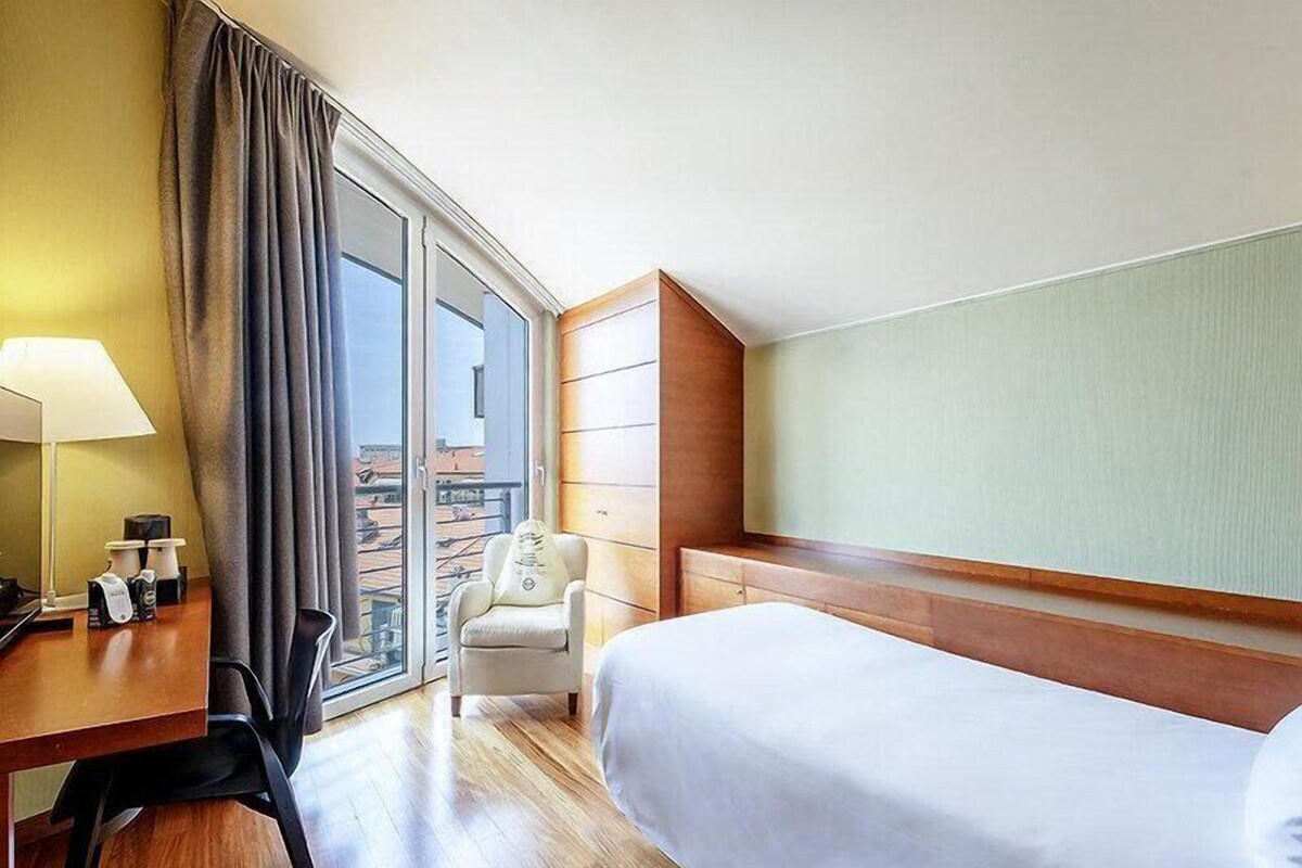 Economy Single Room