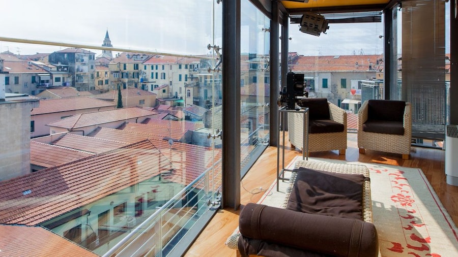 B&B HOTEL Imperia Rossini al Teatro