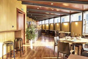 Restaurant - B&B HOTEL Imperia Rossini al Teatro (Imperia)