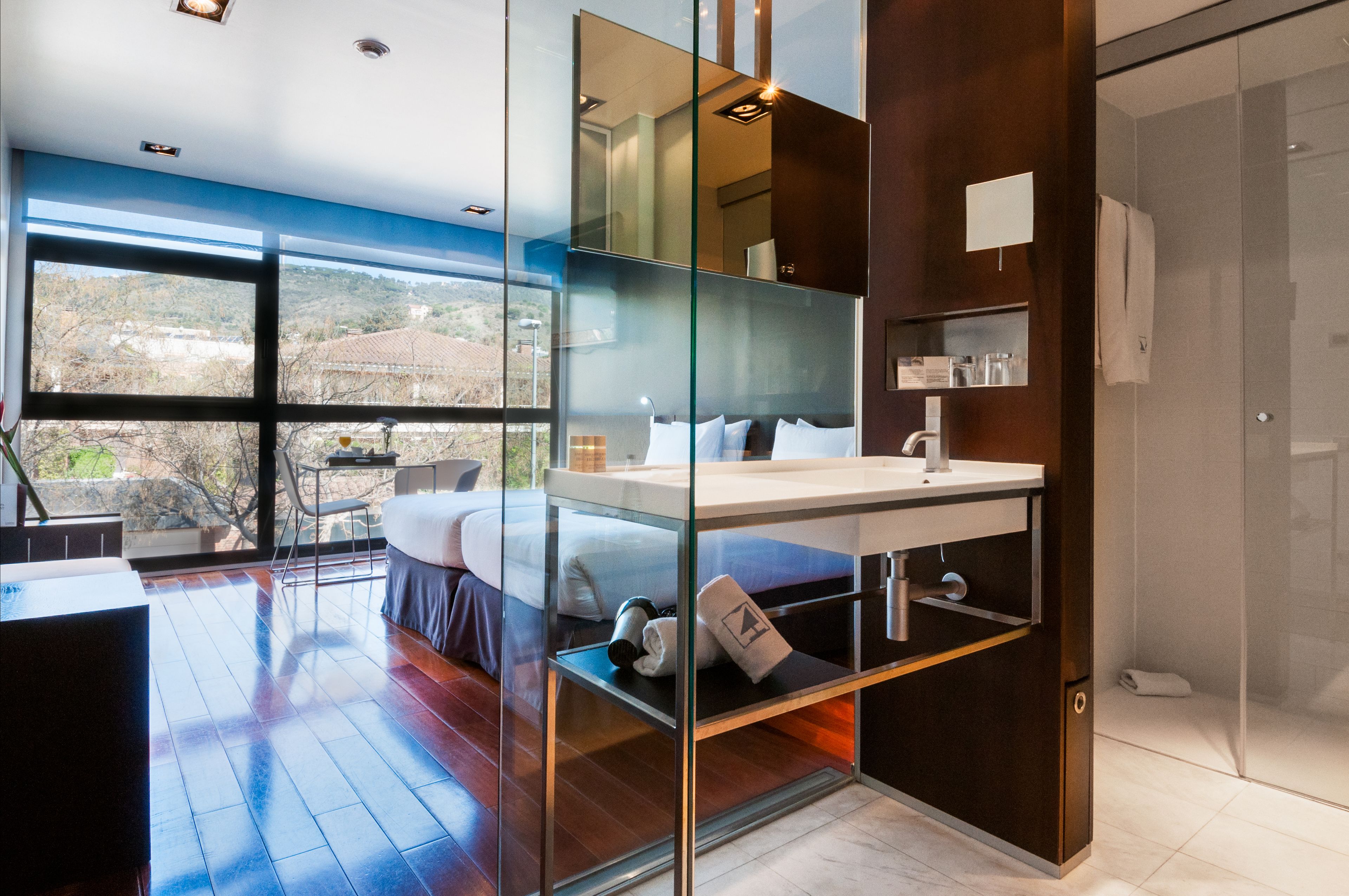 city double or twin room, 1 bedroom | 1 bedroom, in-room safe, desk, free wifi