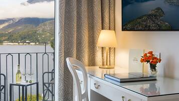 Deluxe-Doppel- oder -Zweibettzimmer