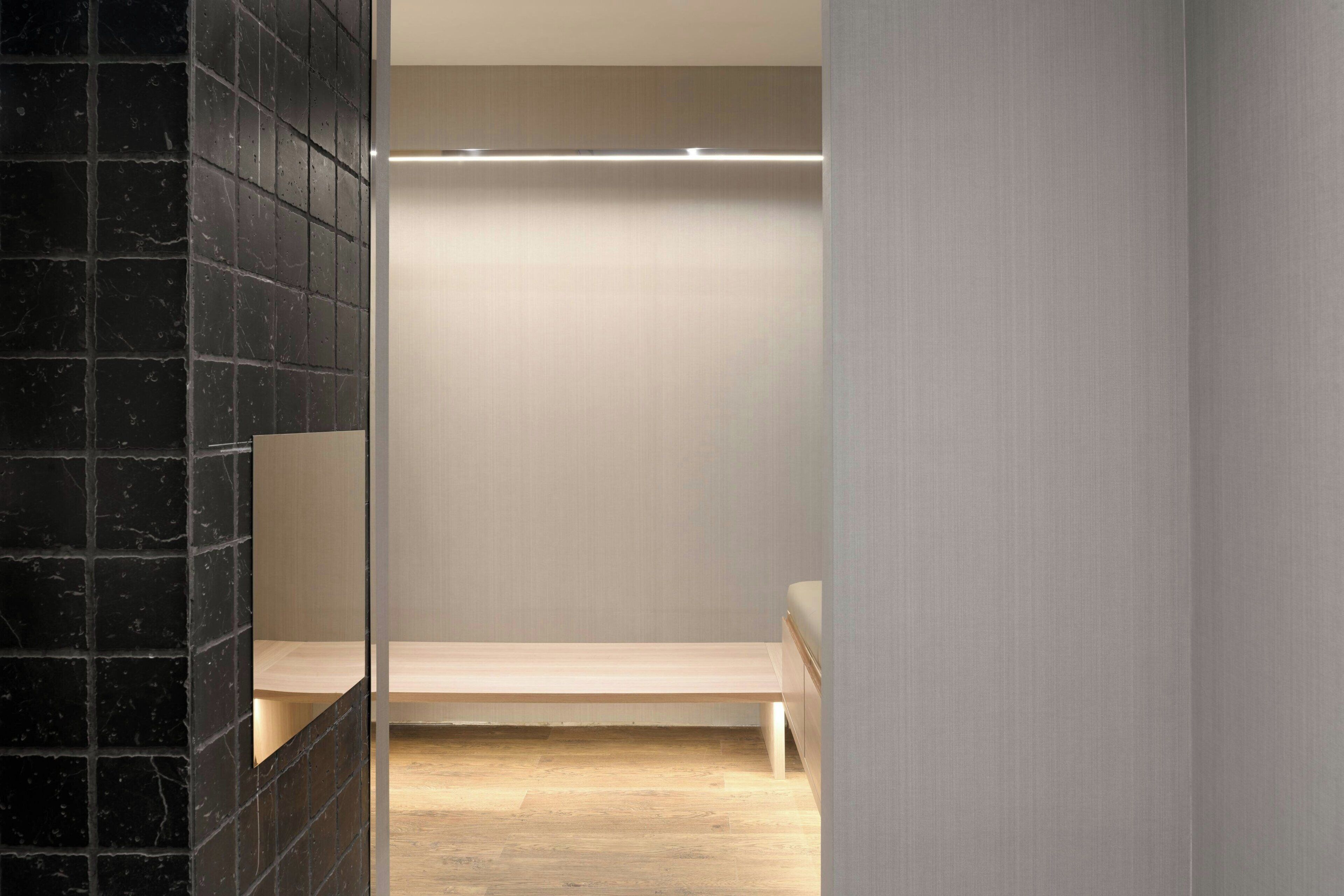 1 bedroom, premium bedding, down comforters, minibar