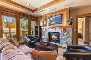 2 Bedroom - Catamount Lodge 301 | Living area | 45-inch TV with cable channels - East West Hospitality Tahoe (Truckee)
