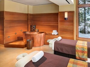 Body treatments, hydrotherapy, aromatherapy, hot stone massages - East West Hospitality Tahoe (Truckee)