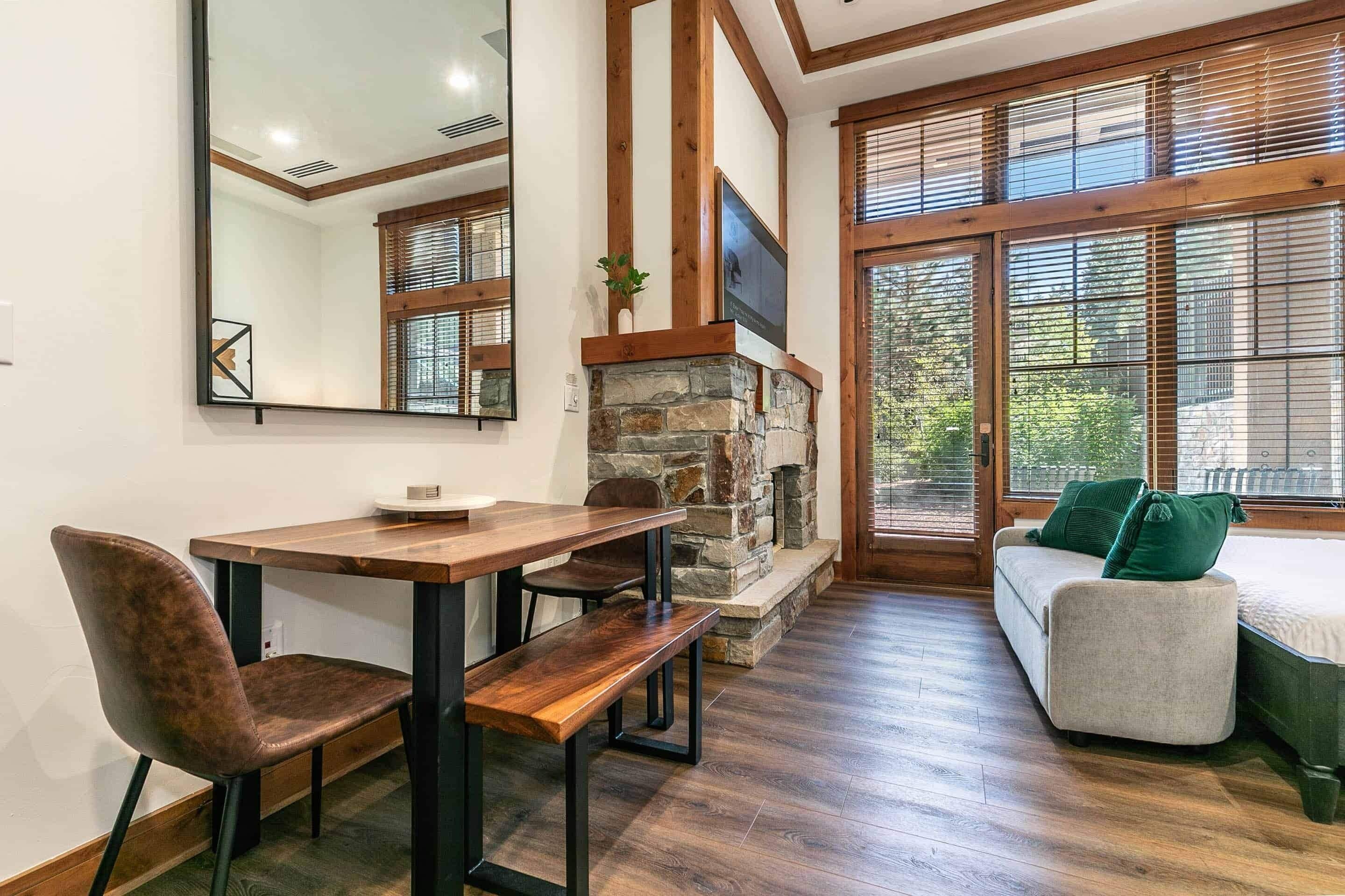 Catamount Lodge Studio | Living area | 45-inch TV with cable channels