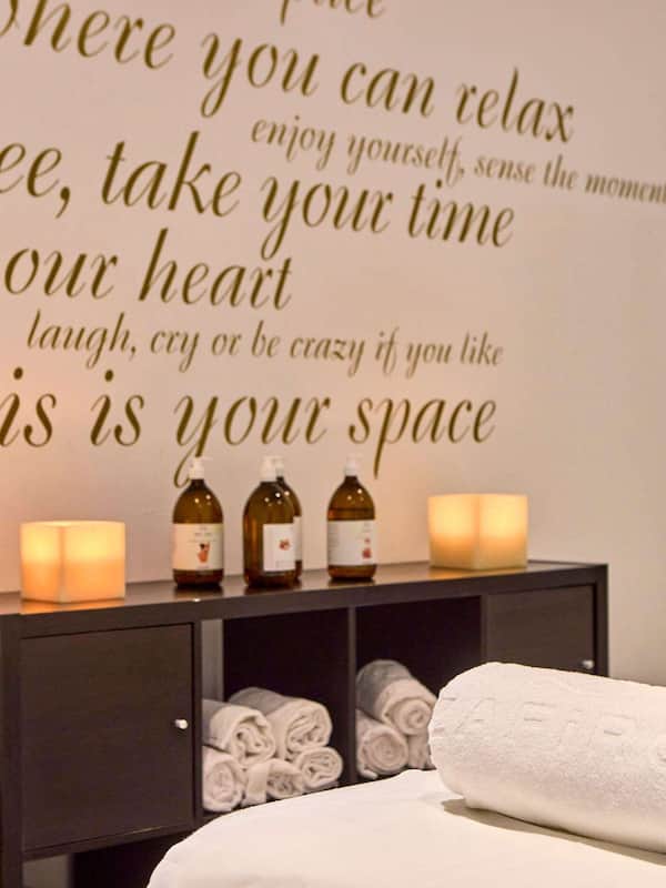 Sauna, hot tub, steam room, Turkish bath, body treatments