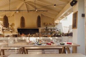 3 Restaurants, Frühstück, Mittagessen, Abendessen, mediterrane Küche