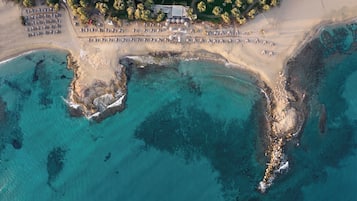 Private beach, sun loungers, beach umbrellas, beach towels