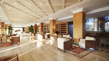 Sala de estar en el lobby