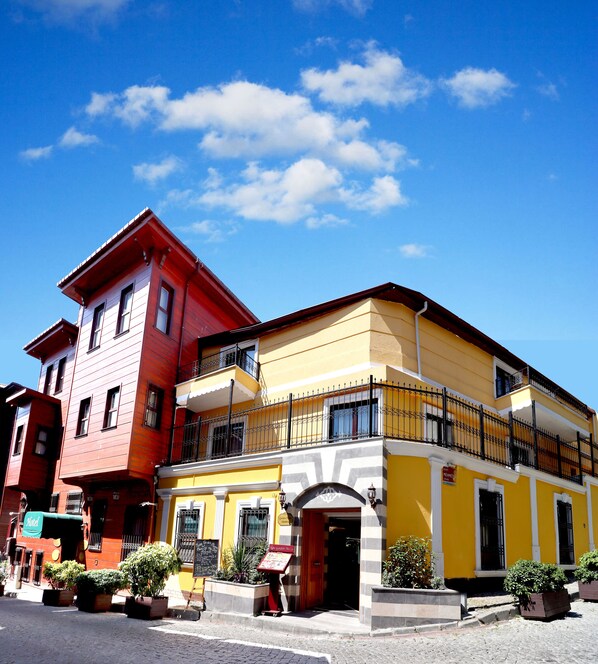 Bagian depan properti