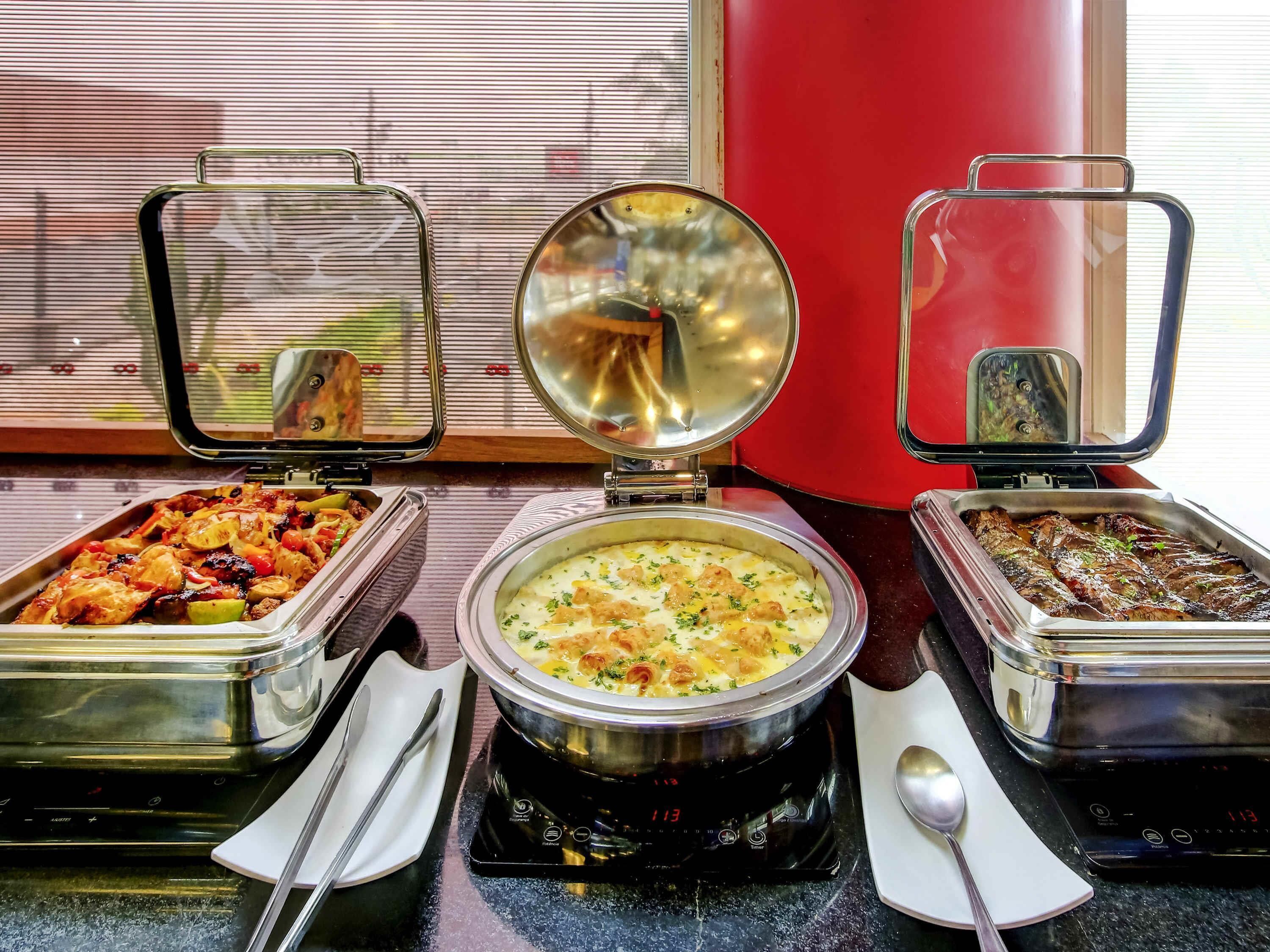 lunch and dinner served, regional cuisine