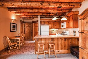 Signatur-suite | Spisestue