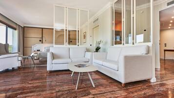 1 habitación, ropa de cama de alta calidad y minibar