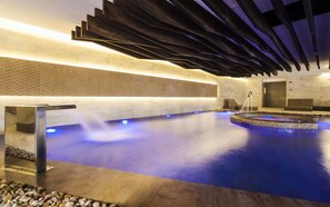 Sauna, Turkish bath/hammam, body treatments, aromatherapy, facials