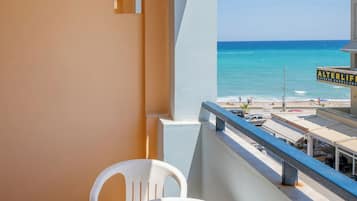 Soundproofing, free cribs/infant beds, free WiFi