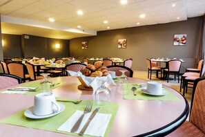 Daily buffet breakfast (EUR 8.50 per person)