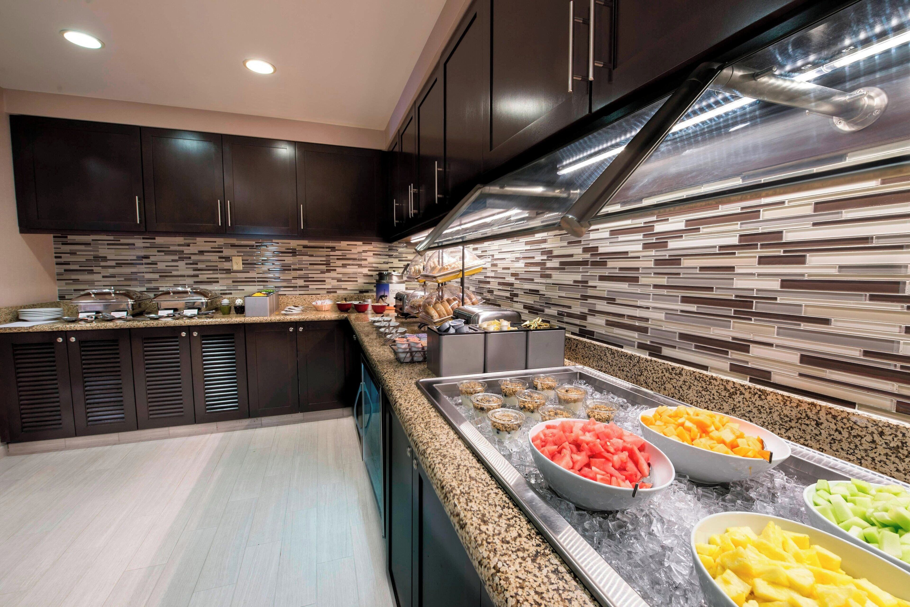 free daily continental breakfast