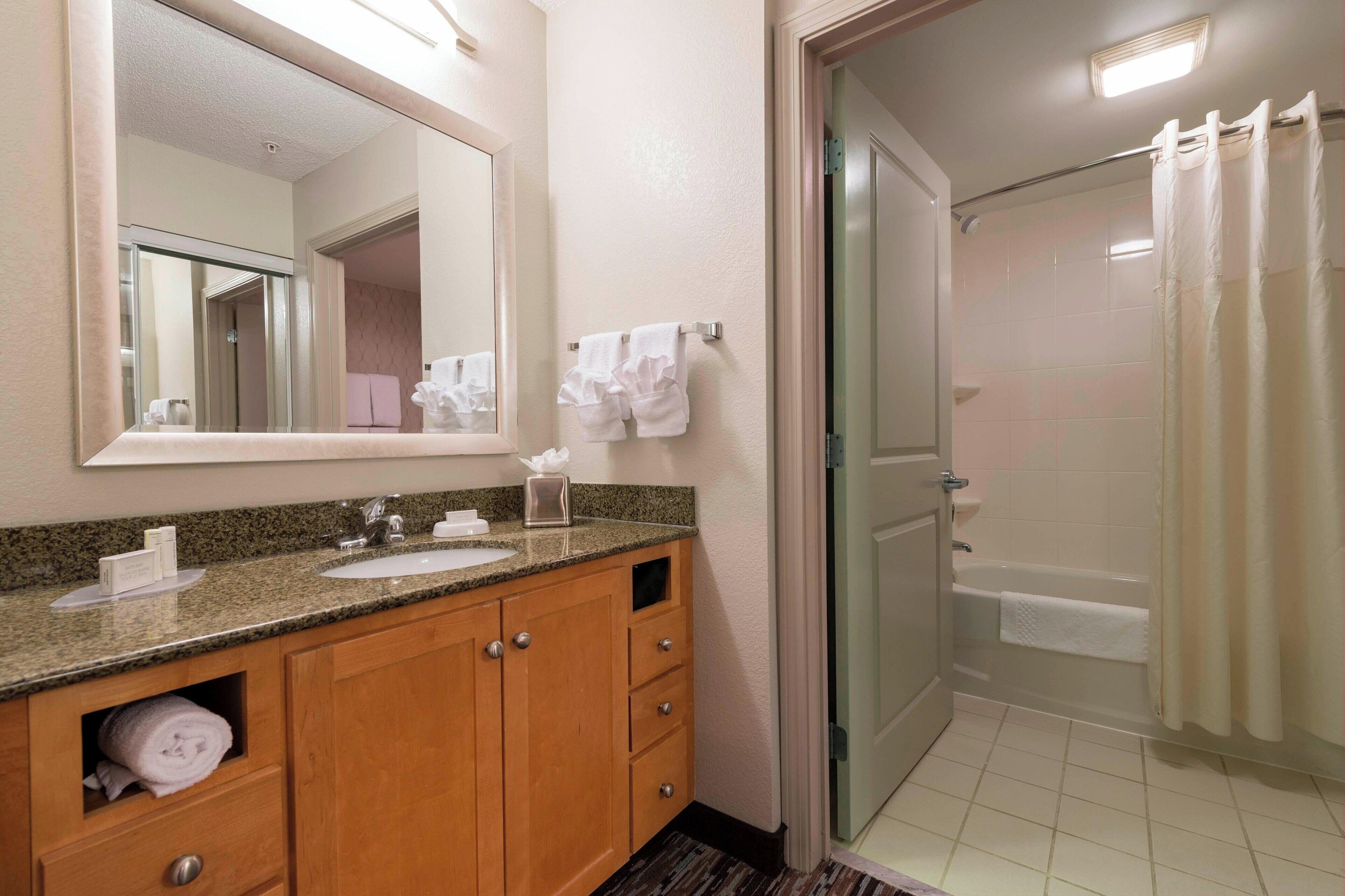combined shower/bathtub, free toiletries, hair dryer, towels