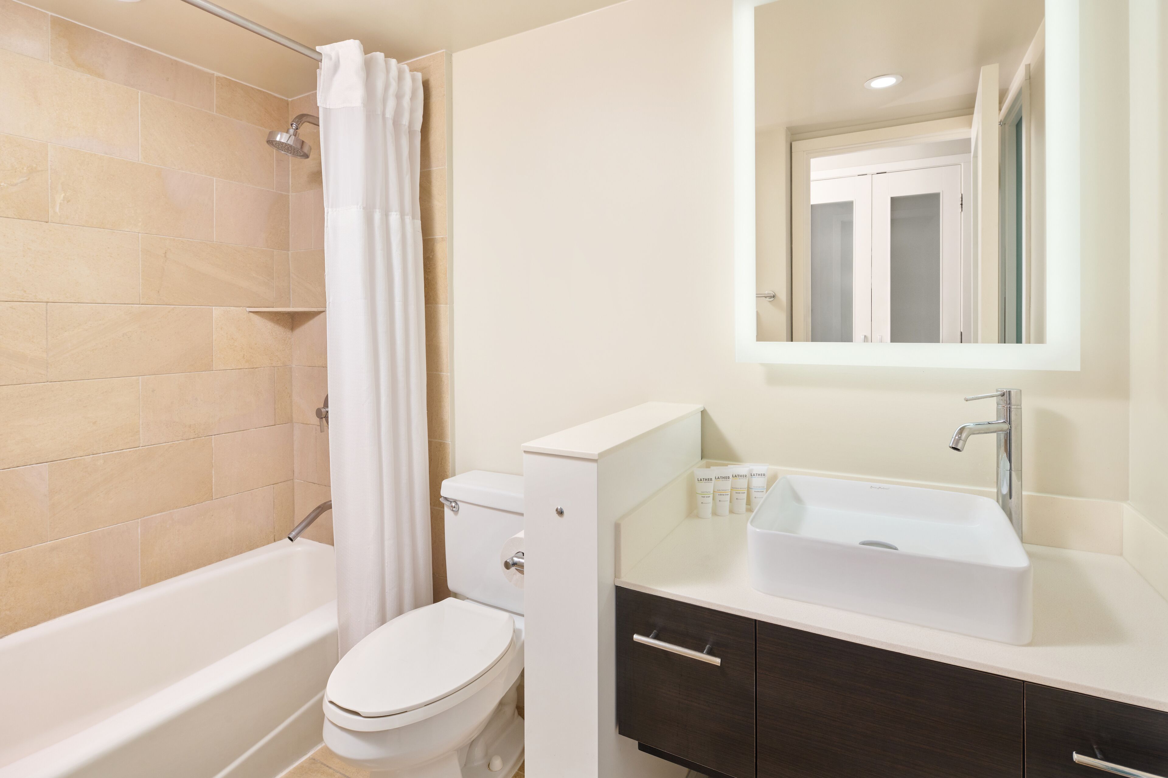 combined shower/bathtub, free toiletries, hair dryer, bathrobes