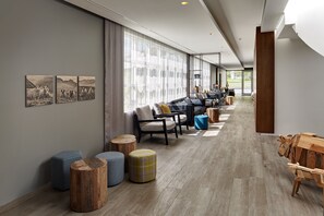 Hallway - Hotel Klaustur (Kirkjubaejarklaustur)