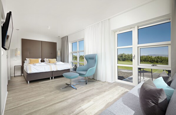 Literie hypoallergénique, coffres-forts dans les chambres, bureau