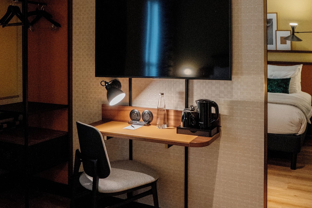 1 chambre, coffres-forts dans les chambres, bureau, rideaux occultants
