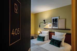 1 chambre, coffres-forts dans les chambres, bureau, rideaux occultants