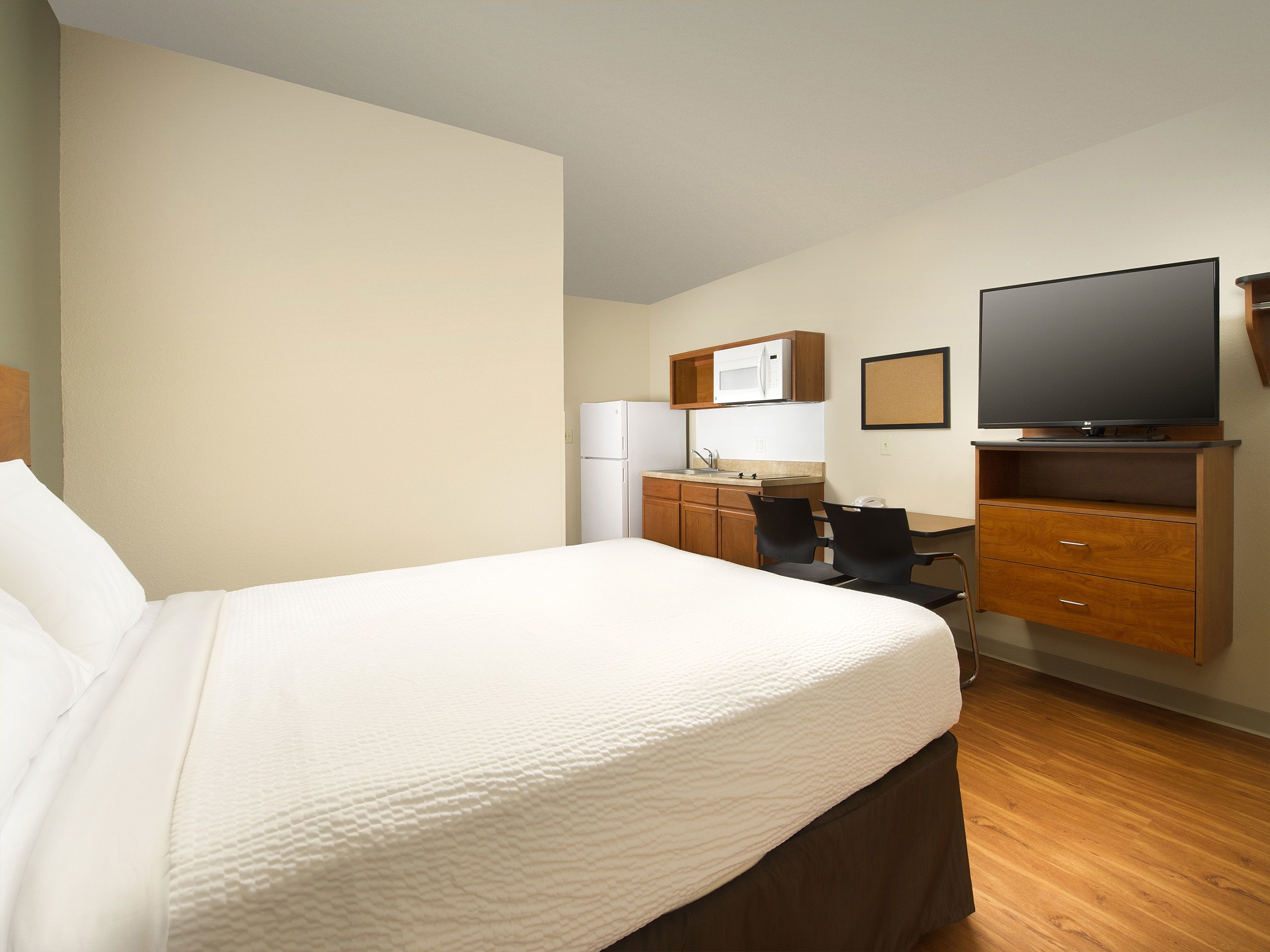 Photo - WoodSpring Suites Tulsa