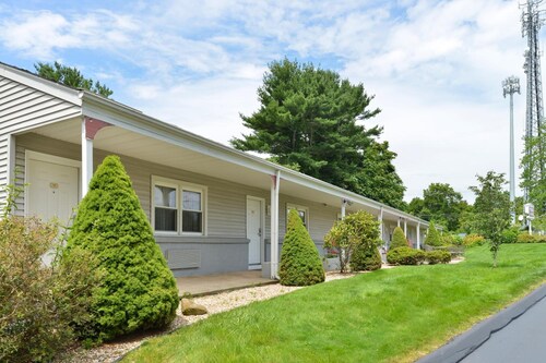 Tower Inn And Suites Of Guilford - Madison