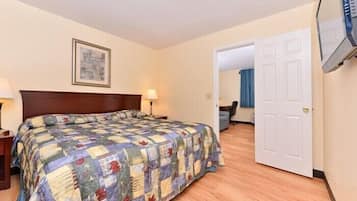 1 bedroom, desk, iron/ironing board, free WiFi