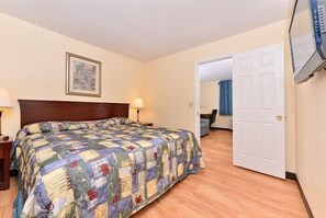 1 habitación, escritorio, tabla de planchar con plancha y wifi gratis 
