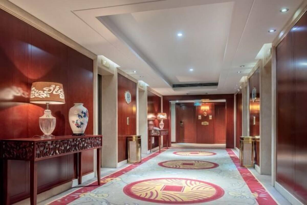 Soundproofing, cots/infant beds