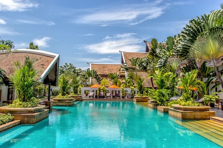 Outdoor pool, open 8:00 AM to 8:30 PM, pool umbrellas, sun loungers