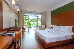 Deluxe Double or Twin Room with Pool Access | Premium bedding, Select Comfort beds, minibar, individually decorated - Mission Hills Phuket Golf Resort (Thep Krasattri)