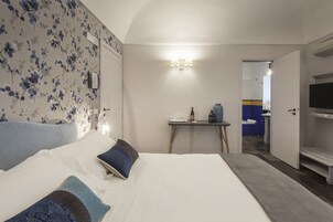 Superior Double Room | Premium bedding, down comforters, Select Comfort beds, minibar