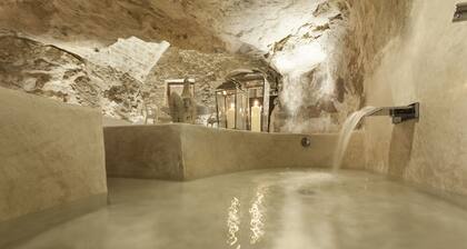 Locanda Don Serafino Historical Boutique Hotel