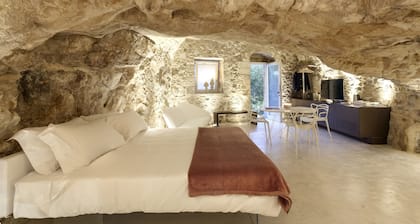 Locanda Don Serafino Historical Boutique Hotel
