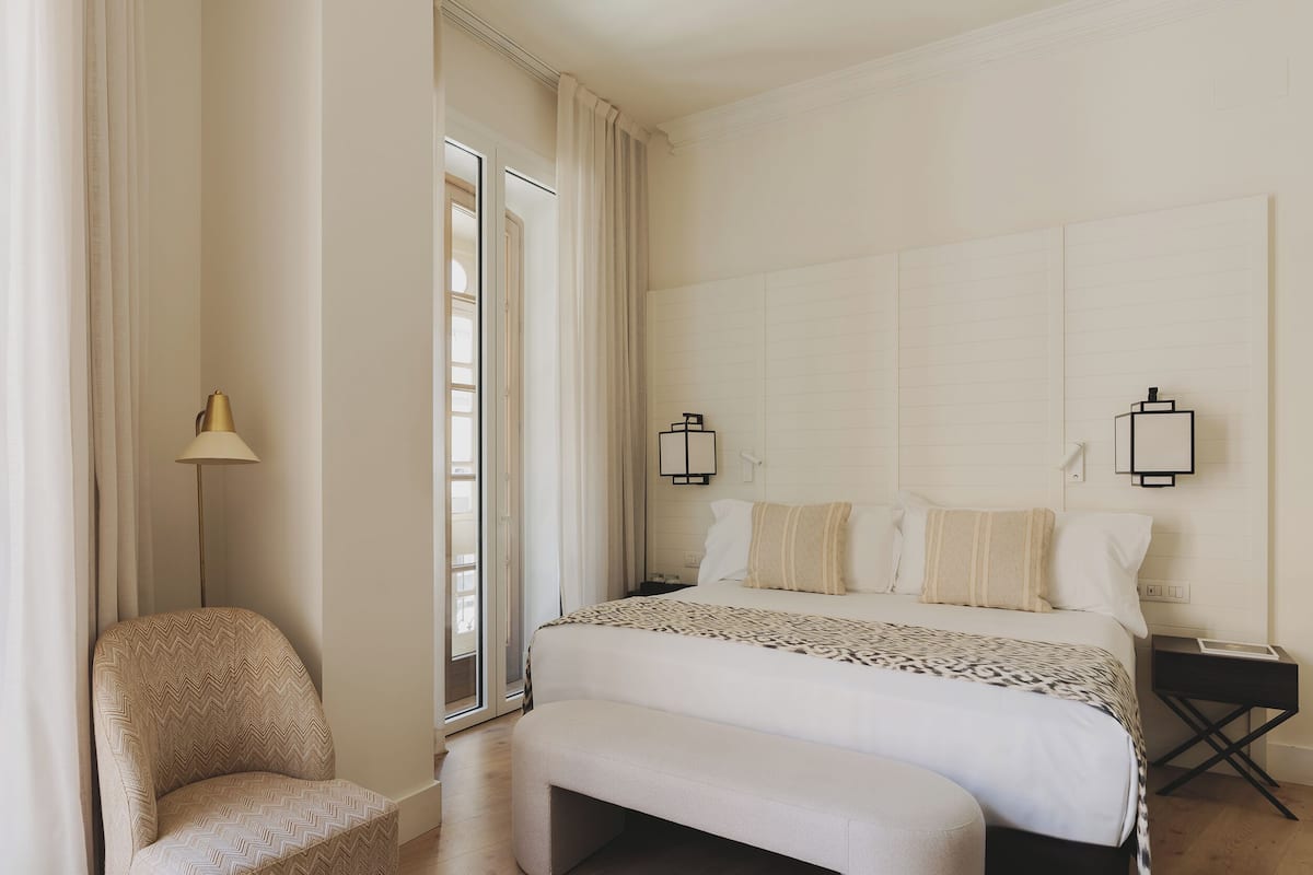 Suite Junior | 1 chambre, couette en duvet d'oie, minibar