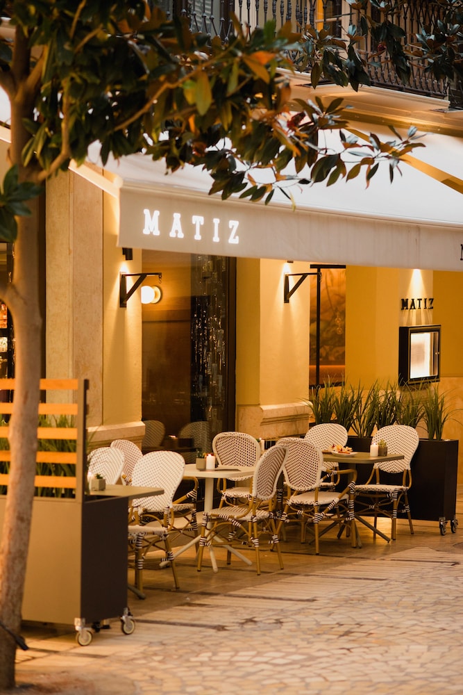 Hotel Molina Lario by null