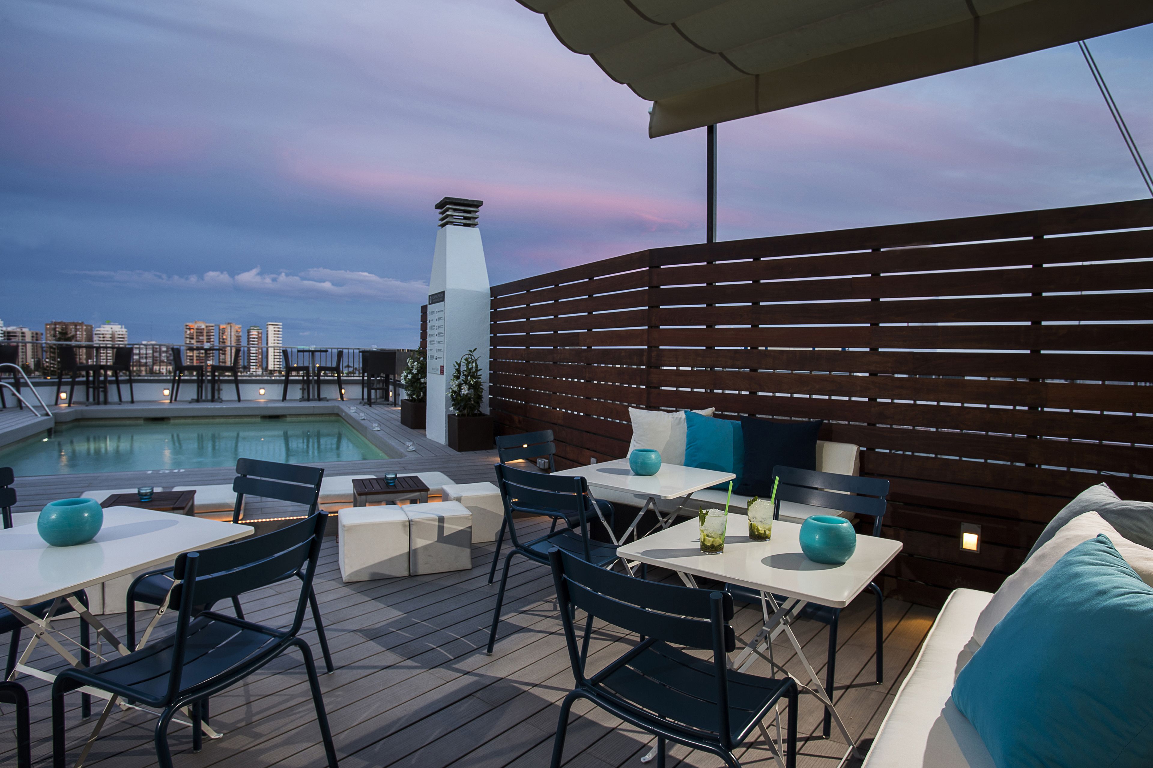 outdoor pool, open 10 am to 8 pm, pool loungers