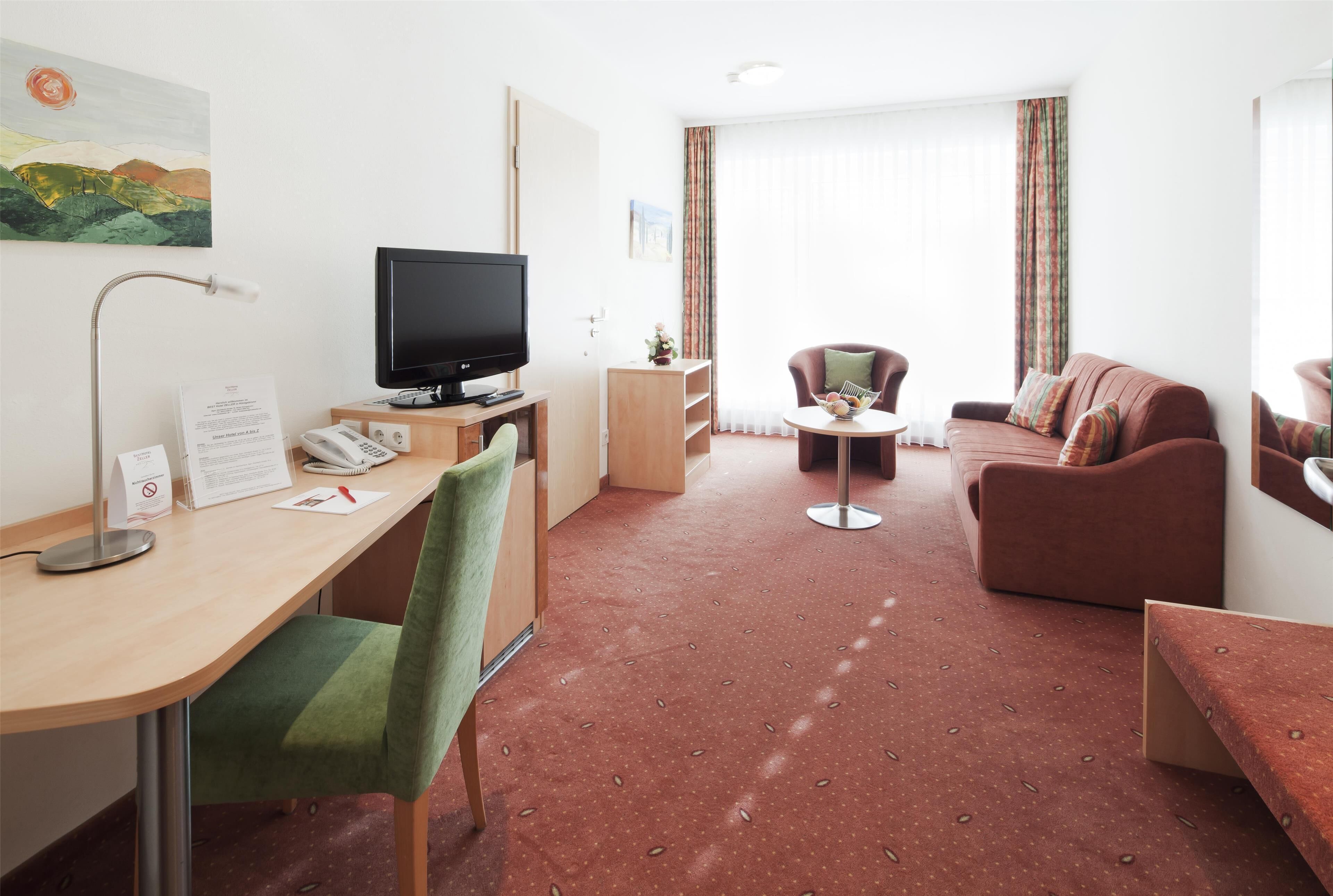 1 bedroom, premium bedding, pillow-top beds, in-room safe