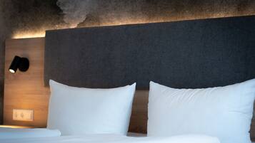 Standard Double Room, 1 Double Bed | Desk, laptop workspace, soundproofing, iron/ironing board