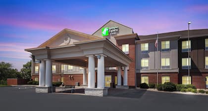 Holiday Inn Express Hotel & Suites Urbana-Champaign by IHG